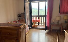 Terrasse Adroit T2 Barcelonnette - Wi-fi gratuit - 7 couchages